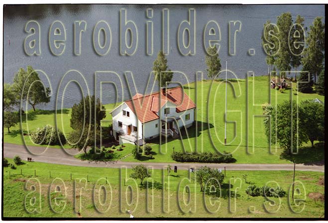 FFF 98-8905, #14. FFF 98-8905_0014 (Uppges vid kontakt med Svenska Aero-Bilder AB)